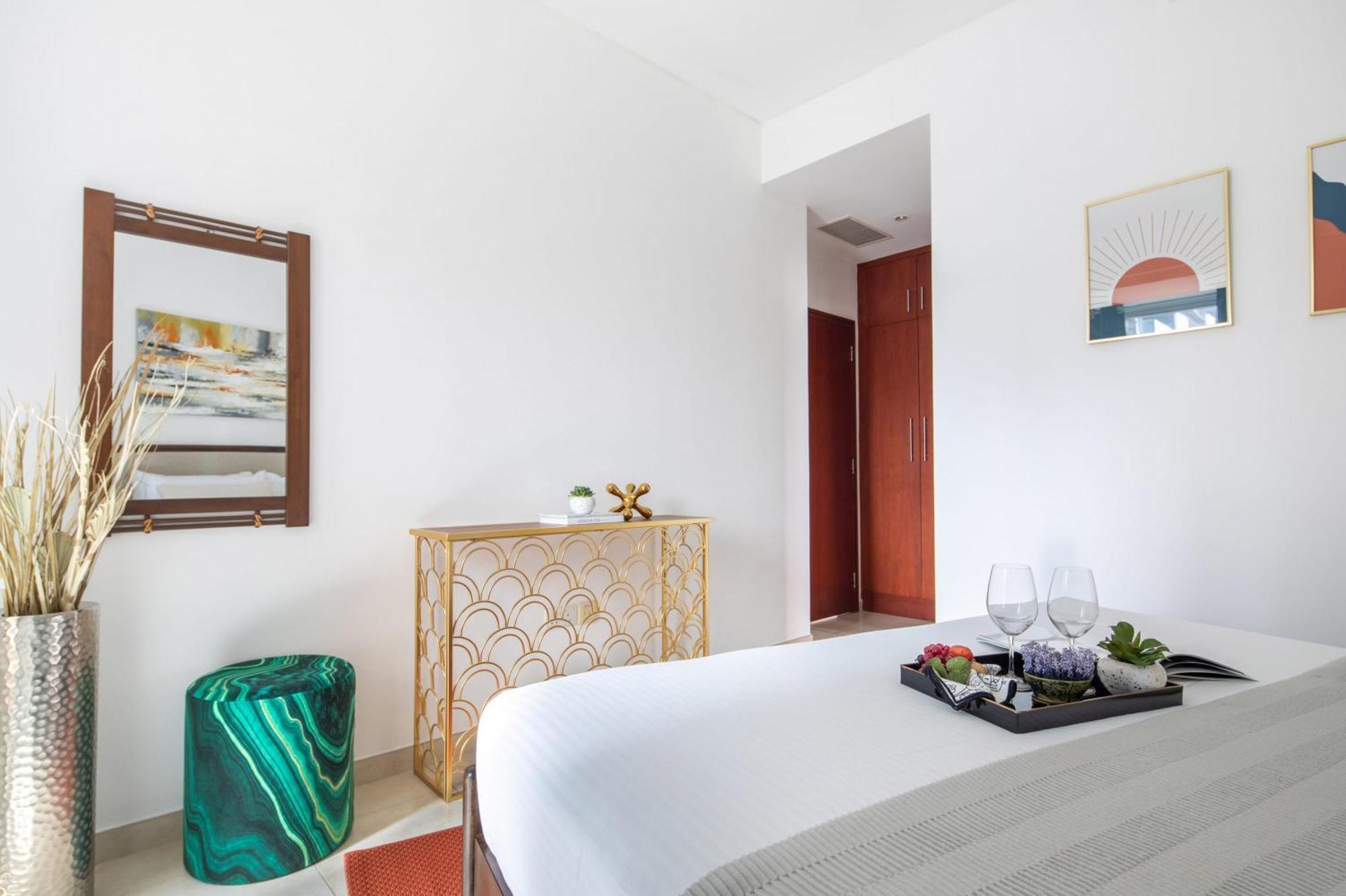 Apartment Frank Porter - Marina Heights 1